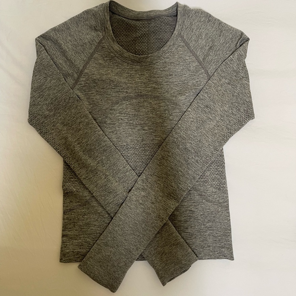 Lululemon Slate/White Long Sleeve Race Length Swiftly Tech